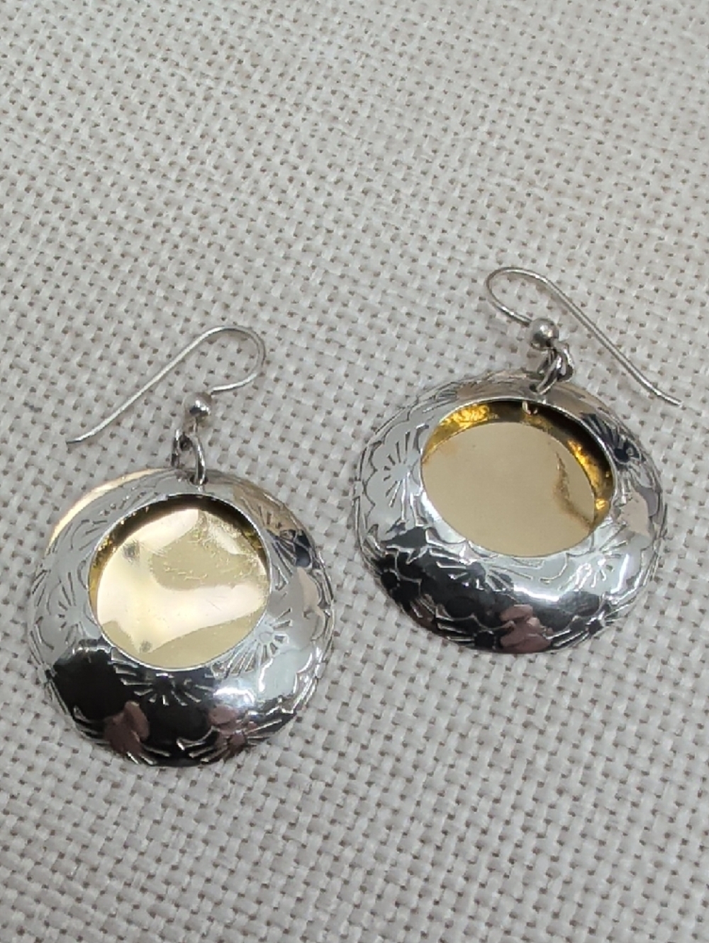 Vintage Sterling Silver Two Tone Stamped Circle Disc Dangle Earrings Artisan - Picture 9 of 17